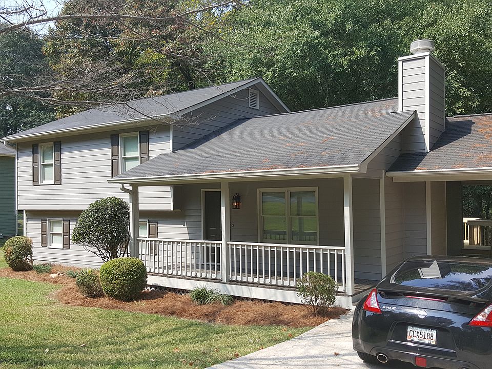 2nd image of 2790 Pine Log Way