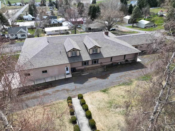 732 W Walnut St, Genesee, ID 83832