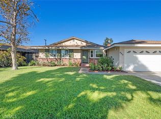 960 N Clinton St, Orange, CA 92867