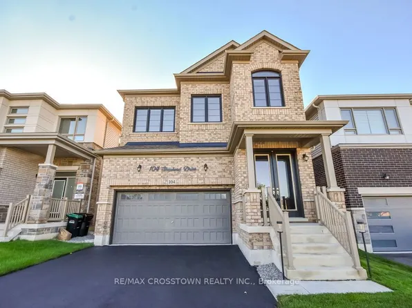 104 Shepherd Dr, Barrie, ON L9J 0P5