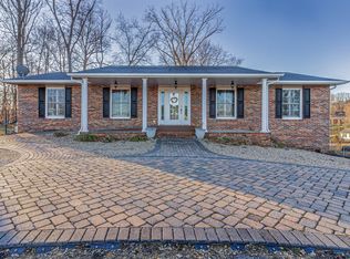 5120 Waterford Dr, Kingsport, TN 37664