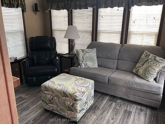 2nd image of 77719 Bluewater Hwy #4