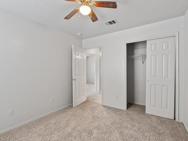 12921 White House St — Photo 23