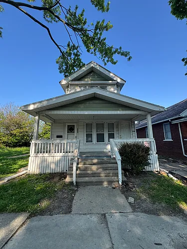3241 Warsaw St Photo 1
