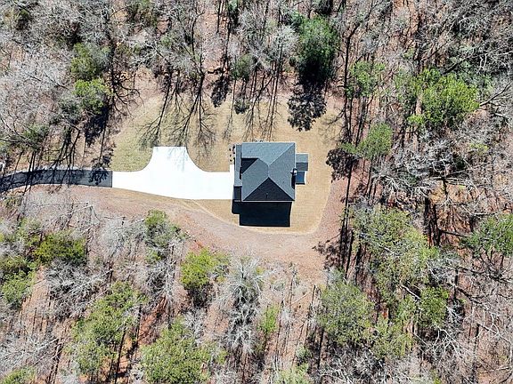 5th image of 1578 English Rd