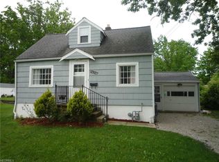 34248 Beach Park Ave, Eastlake, OH 44095