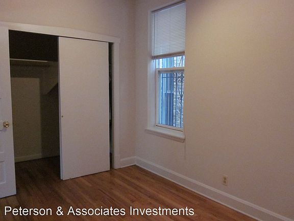 3rd image of 1434 N Greenview Ave