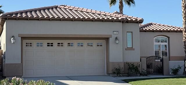 1st image of 61345 Living Stone Dr