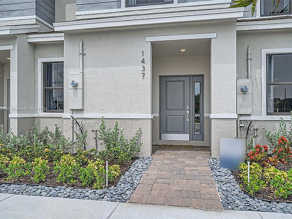 5th image of 1280 NE 5th Ct