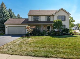 1617 Brookhaven Dr, Rockford, IL