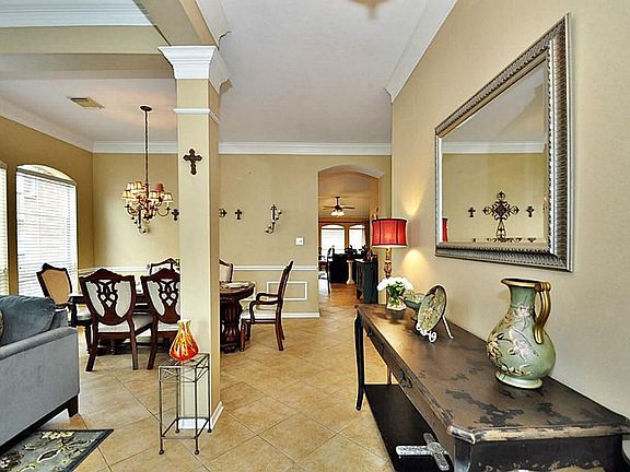 5th image of 7502 Orchard Hills Ln