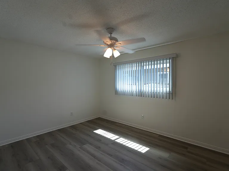 5157 1/4 E Santa Ana St #5201-1/2 — Photo 15