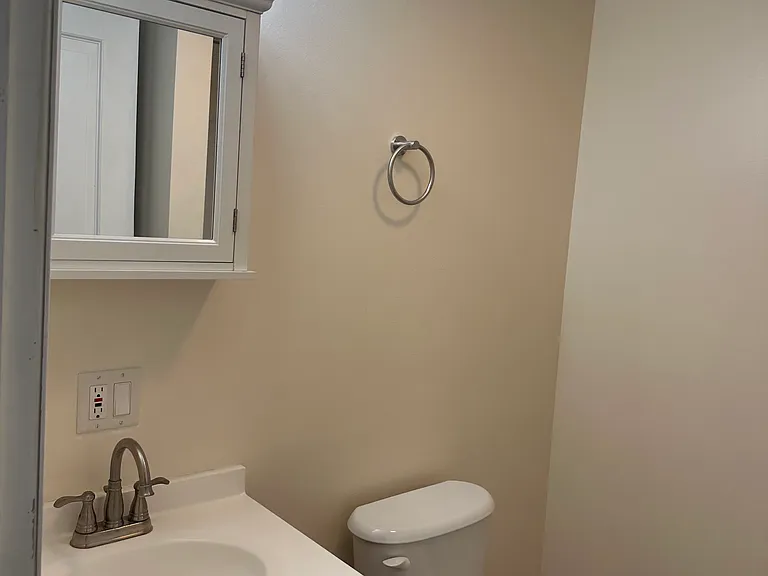 717 Saratoga Ave — Photo 14