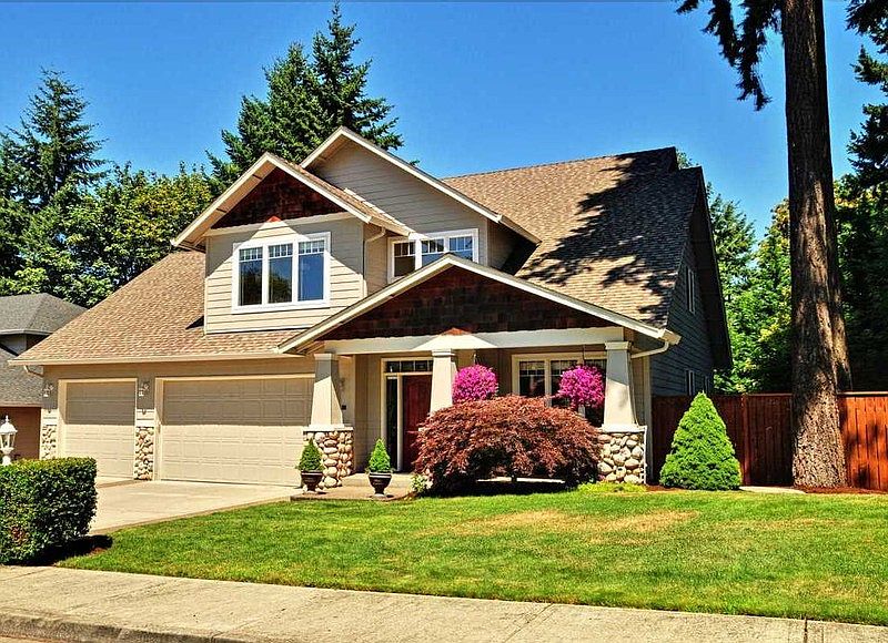 1st image of 3606 NE 101st St