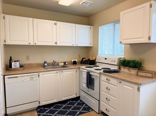 8858 SE Flavel St, Portland, OR 97266