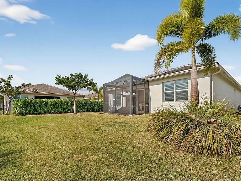 13468 SW Indigo Inlet Ln — Photo 30