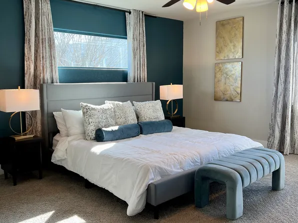 210 Rainbow Dr, San Antonio, TX