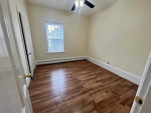 3rd image of 61 Furnace St #1R