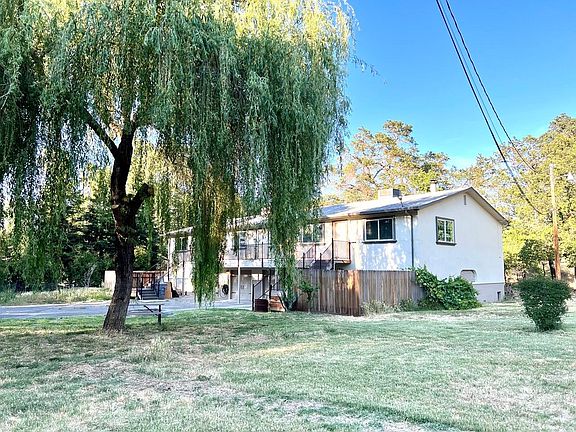 1/2 Acre Lot