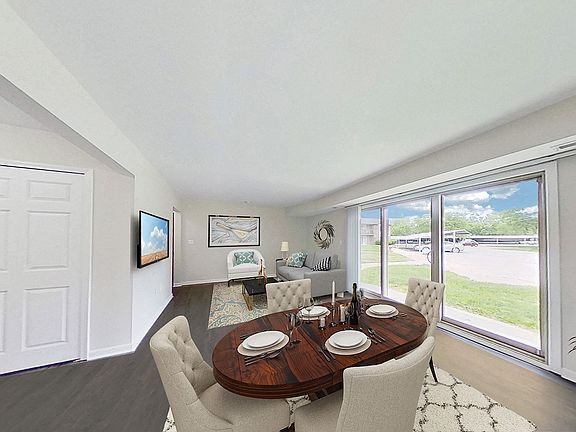 Enjoy the ease of an in-home washer and dryer, private balconies, and an array of premium amenities, including a sparkling outdoor pool.