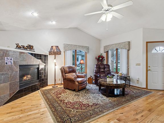 5th image of 4412 Ashberry Dr #A