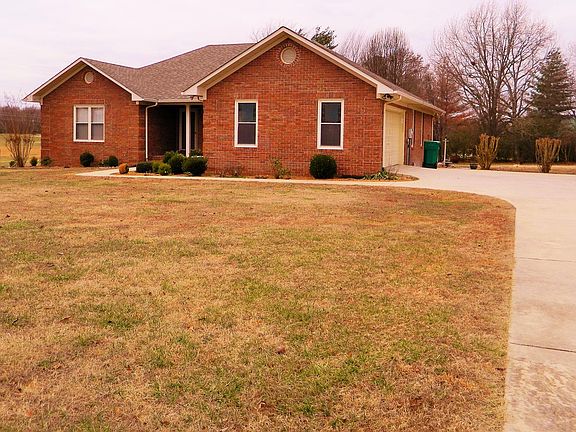 3rd image of 95 Audubon Dr