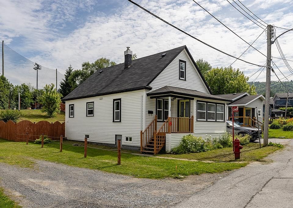 1st image of 13 Pleasant Street