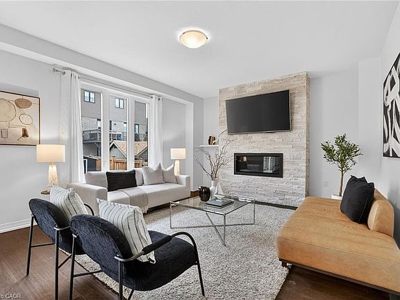 3rd image of 4048 Stadelbauer Dr