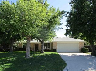 1614 NW Cheyenne Cir, Lawton, OK 73505