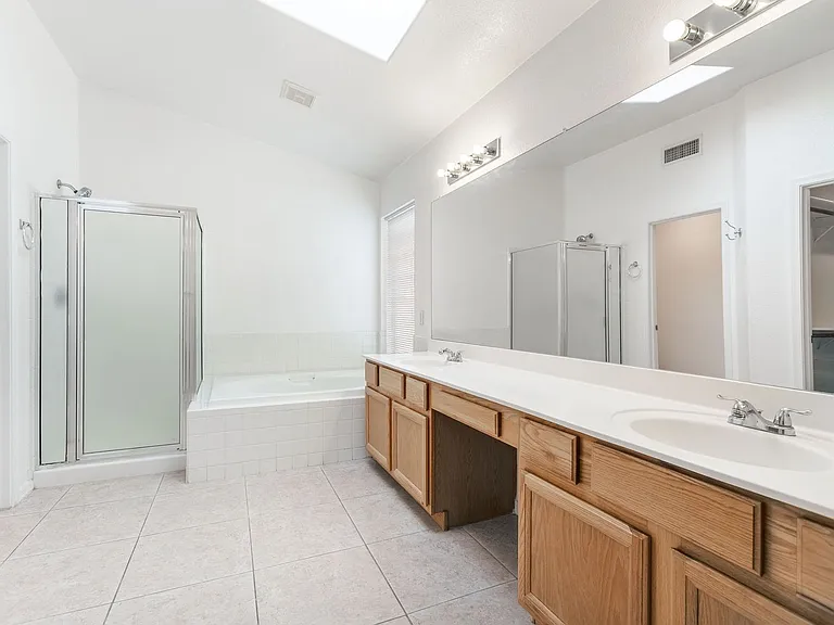 1520 E Villa Rita Dr — Photo 22