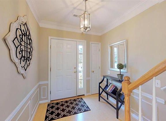 2nd image of 1148 Cypress Tree Pl