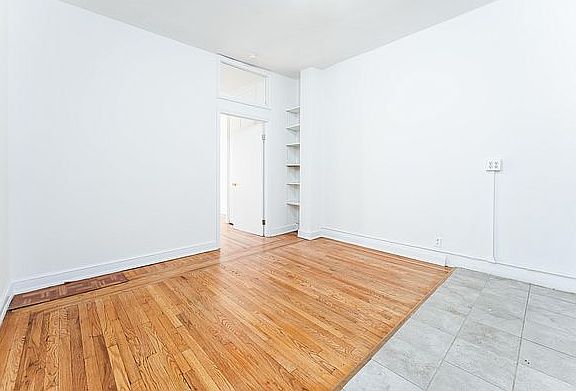 5th image of 231 E 81st St APT 3A