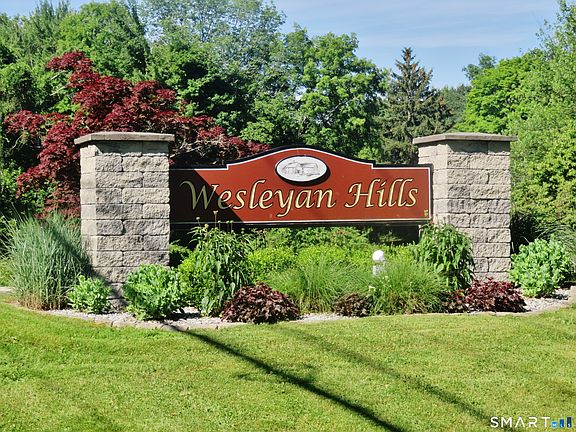 3rd image of 8 Blue Meadow Road