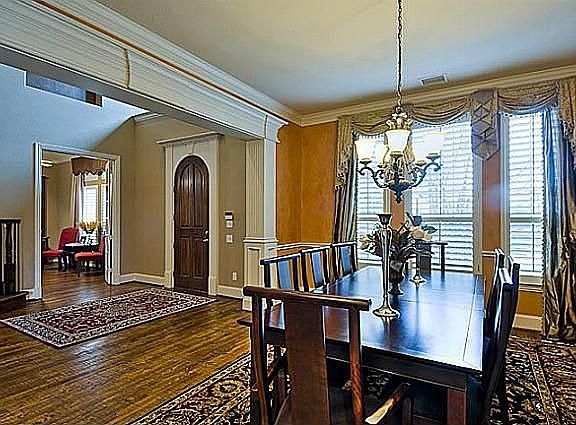 5th image of 1316 Parkview Ln