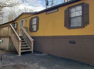 1128 Lake Cunningham Rd, Greer, SC 29651