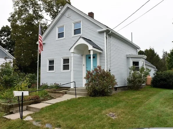 3 Elm St, Oxford, MA 01540