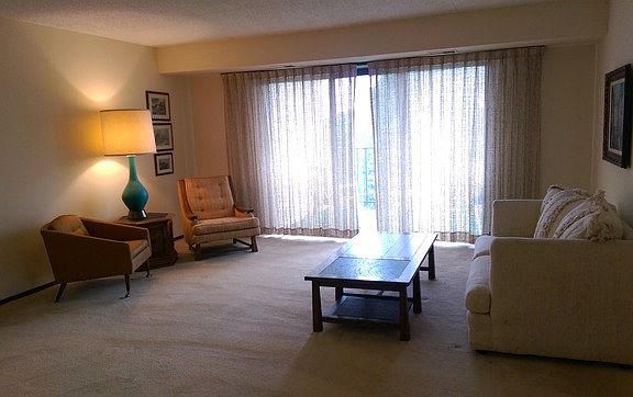 3rd image of 475 Plum Creek Dr APT 309