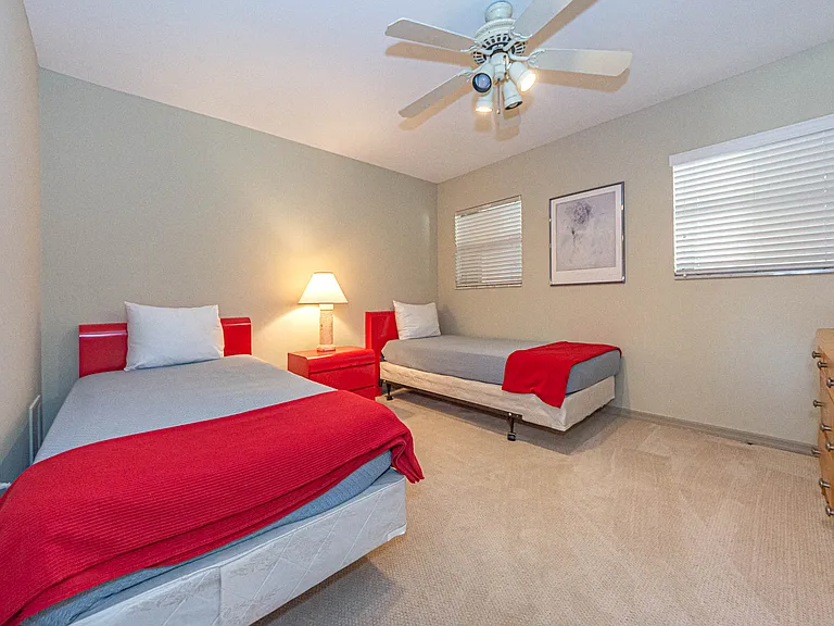 3939 Ocean Dr #201B — Photo 24