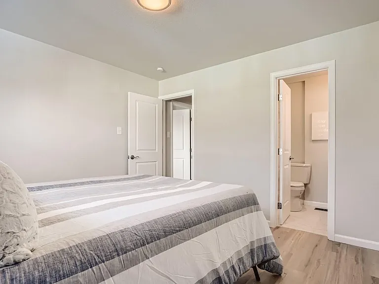3074 S Robin Way — Photo 11