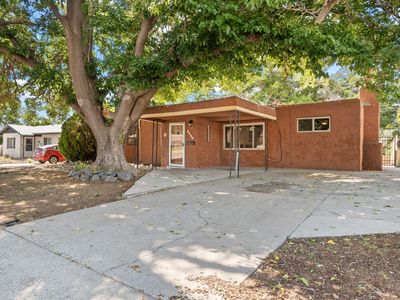 1409 Glorieta St NE, Albuquerque, NM, 87112