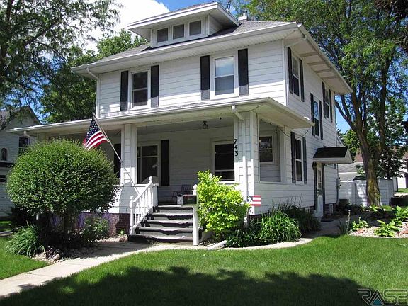 2nd image of 743 N Freeman Ave