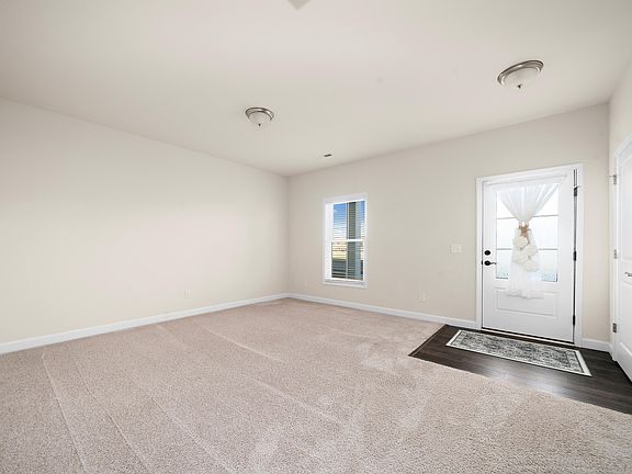 2nd image of 125 Broad St