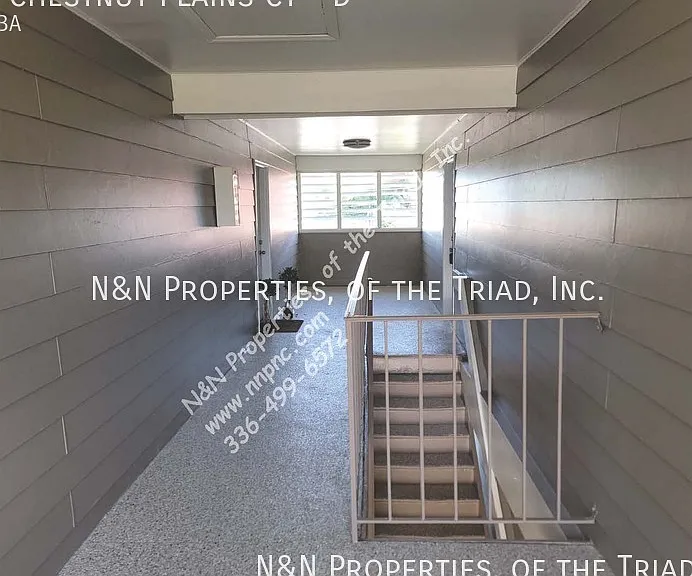 1398 Chestnut Plains Ct #D — Photo 3