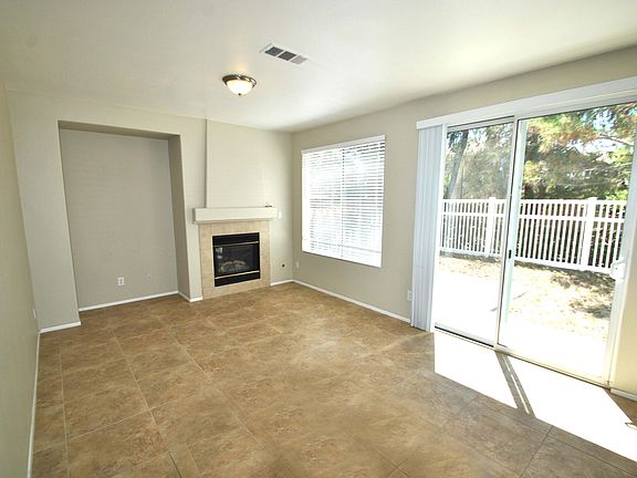 3rd image of 32669 Guevara Dr