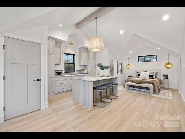 1928 Winter St