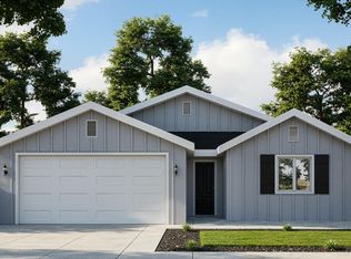 7041 Oriole Ave, Visalia, CA 93291