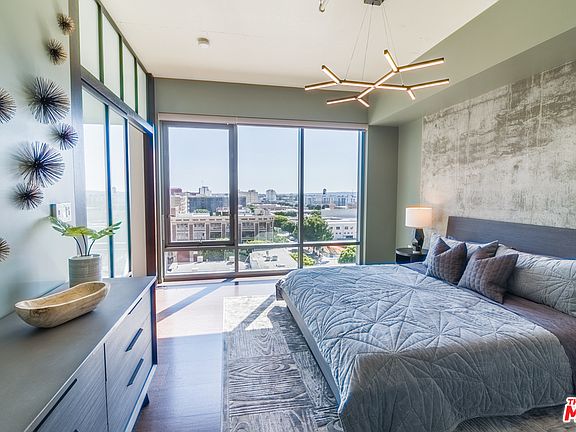 5th image of 1100 S Hope St APT 901
