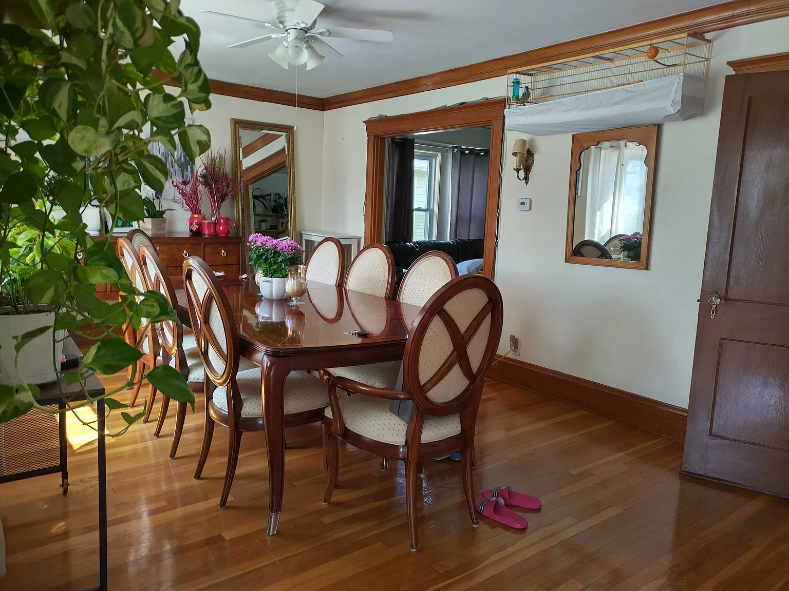 3 bed, $2,600 — Photo 2