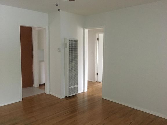 5th image of 3035 Hugo St