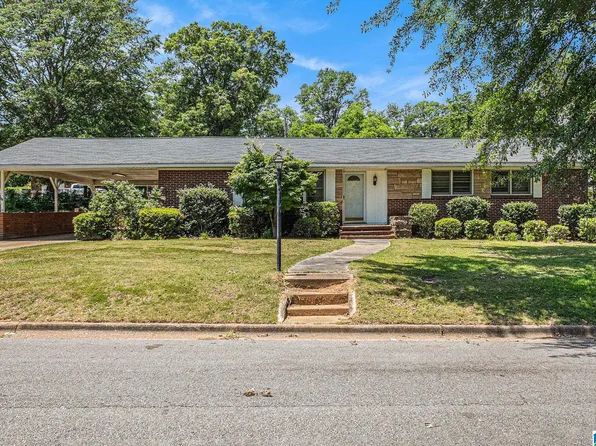 203 Hillbrook Dr, Sylacauga, AL 35150
